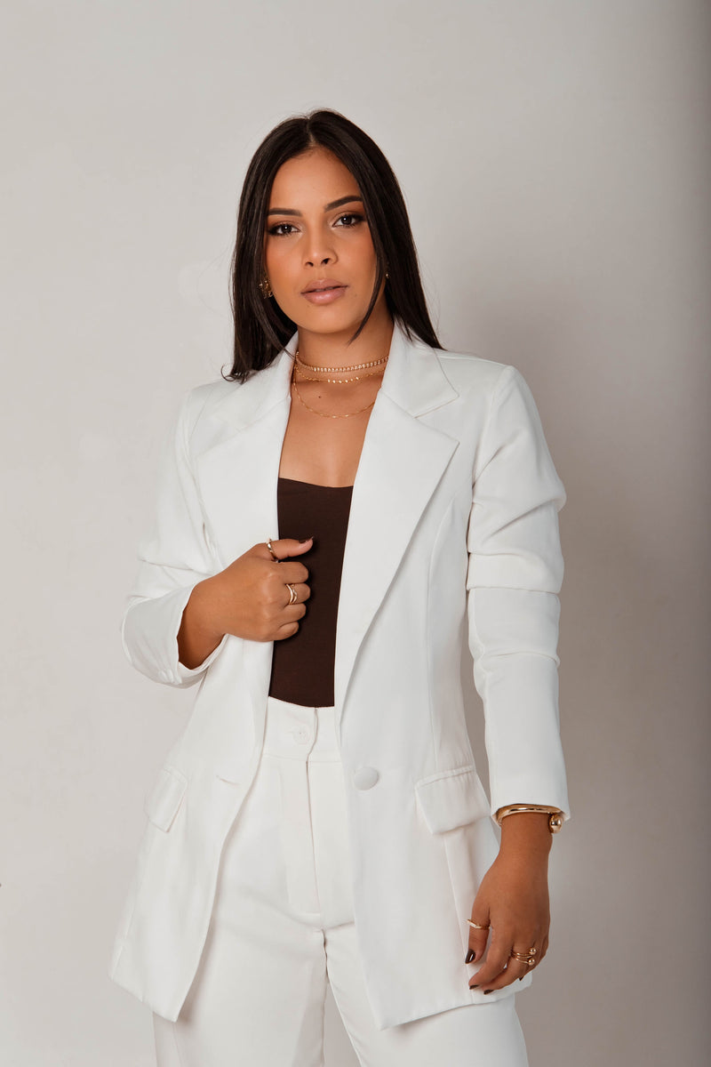 Blazer Feminino Modelo Maxi Premium - gola tradicional