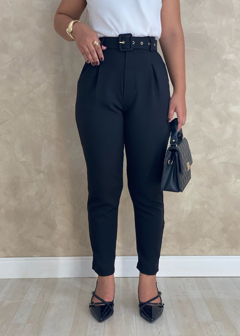 Calça Alfaiataria Modelo Skinny Acompanha o Cinto